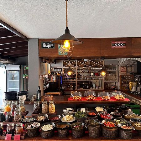 Hotel Pier Bodrum Marina Bagian luar foto